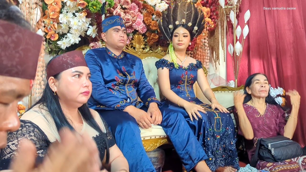 Perkawinan, anak suku dayak, tamuan sebabi, yendra & sita, desa sebabi, kotim, kalteng 