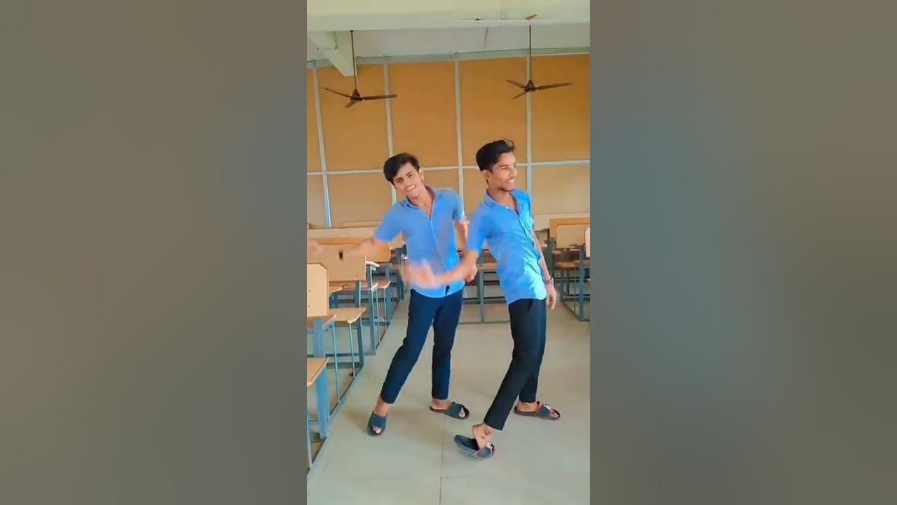 Nee kallu peli ponu chudave #shorts #backbenchers#instagram #rowdy__naik_#_mr__decent__07_#Dance....