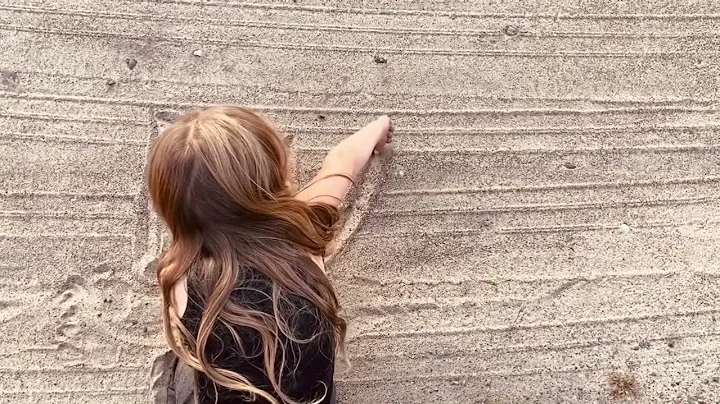Kelley Smith - DUST [Official Music Video]