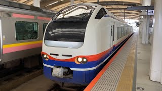 E653系1000番台(ニイH-201編成・しらゆき色・トップナンバー)特急しらゆき5号上越妙高行き 新潟駅2番線発車シーン 2026/8/15