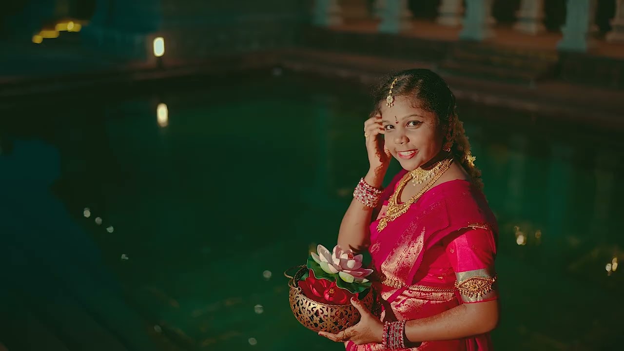 Vigneswari  Halfsaree Song