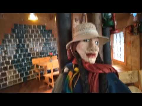 Video: Quilombo: Cel Mai Bun Mic Restaurant Argentinian Din Baños, Ecuador - Matador Network