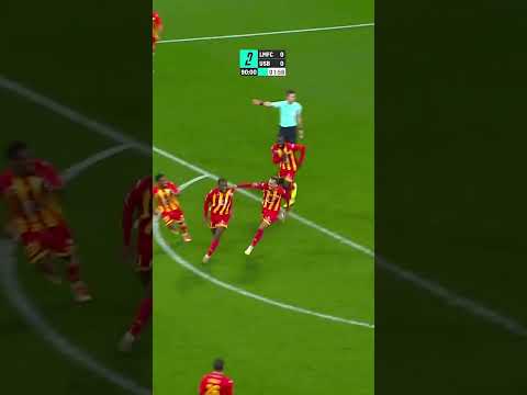 92’… Et Samuel Yohou avait surgi ! 🪖 #ligue2bkt  #football #ligue1 #soccer #footballshorts #goals — football highlights