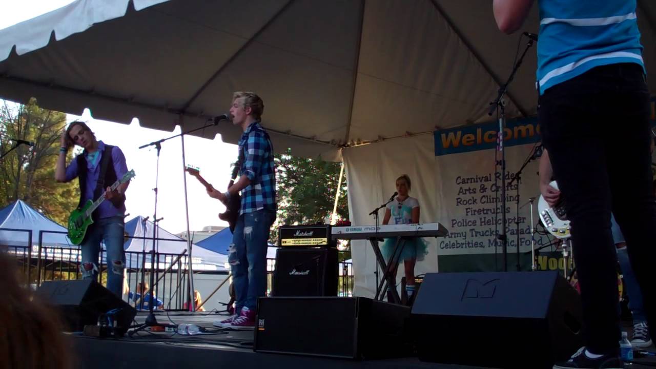 R5: Can't Get Enough 09/17/2011