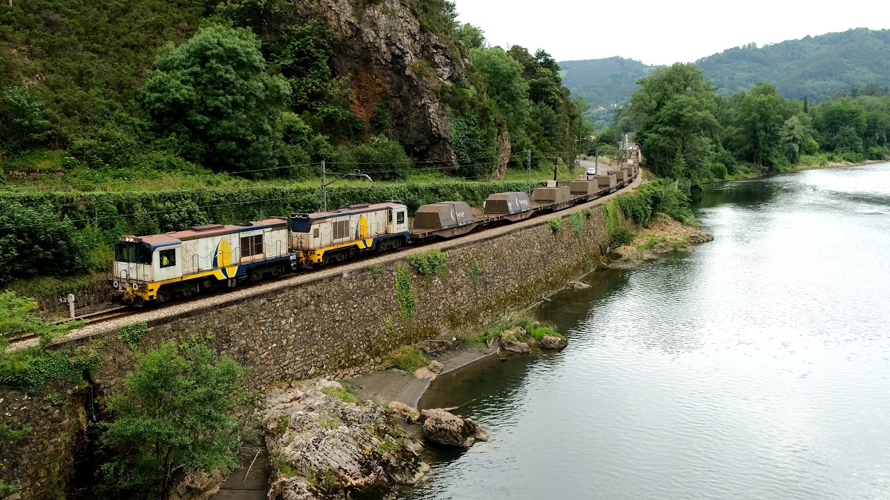 Trenes Feve mercancías Trasona - Berrón 1613 1614 "Las monocabinas vuelven a Línea" 17-6-20 Peñaflor