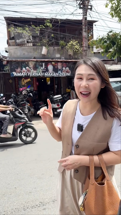 Do you remember Amah, he once ate here at Bakmi Loncat, why is it called Bakmi Loncat?