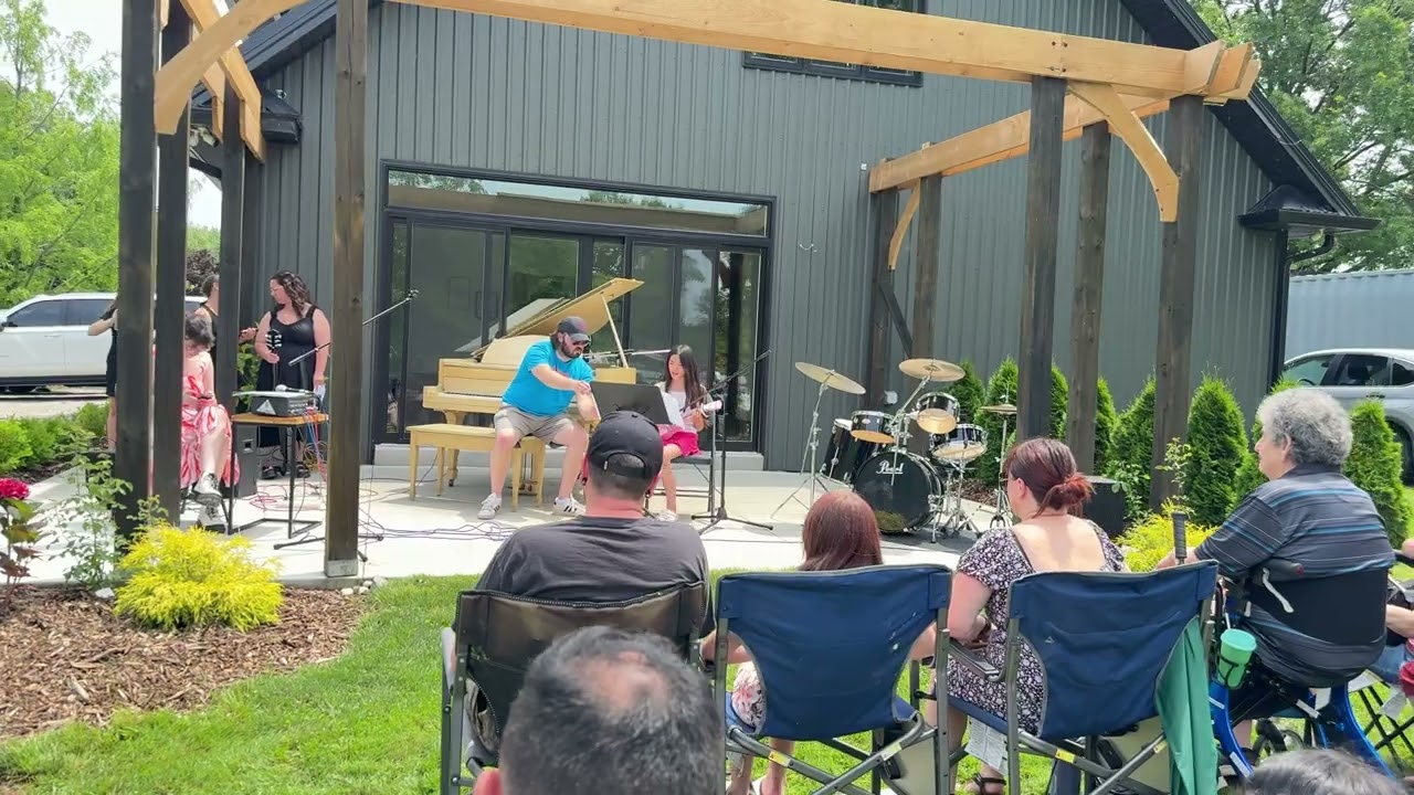 Chelsea ukulele recital