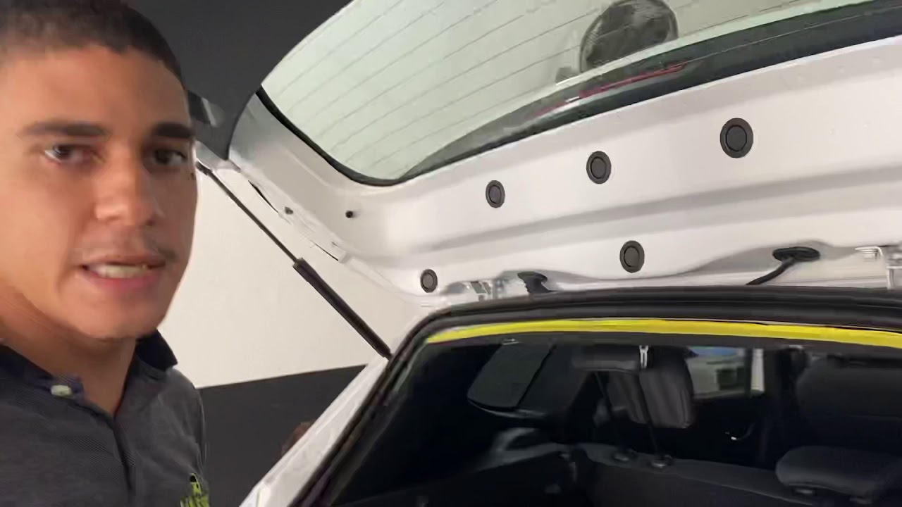 COMO REMOVER ANTENA DO RENAULT CAPTUR - DESMONTAGEM PARA ENVELOPAMENTO DE TETO - VASSEN CAR CARE