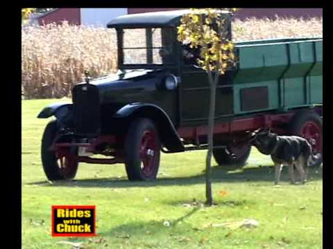 1928 International Harvester truck, we go for a ri...