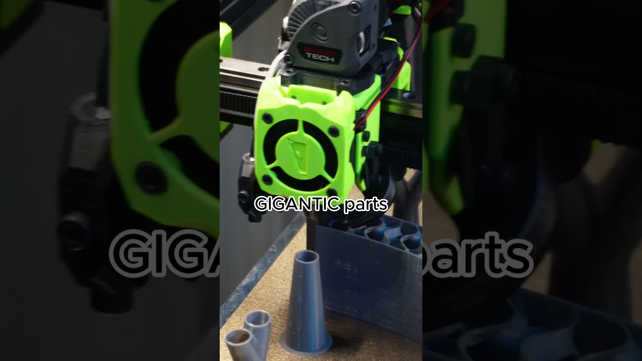 ULTIMATE Iron Man suit display! #shorts #ironman #3dprinting # #disney #marvel #3d #ironmancosplay