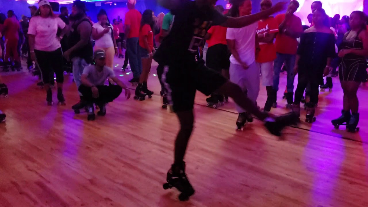 Bobby West pt6 is dangerous with these spins at sk8athon 2019