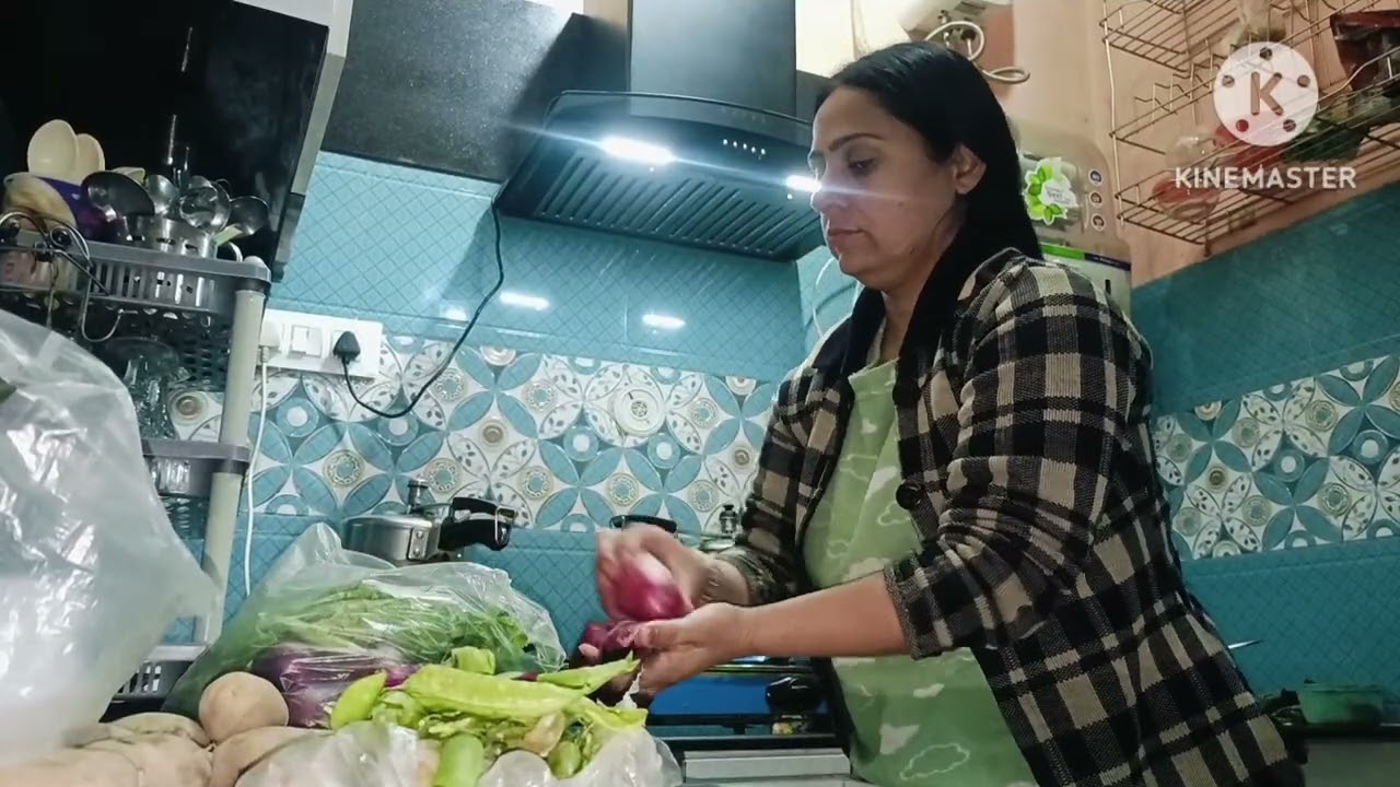 Aaj hamne banaya aalu matar ki sabji 👌❤️