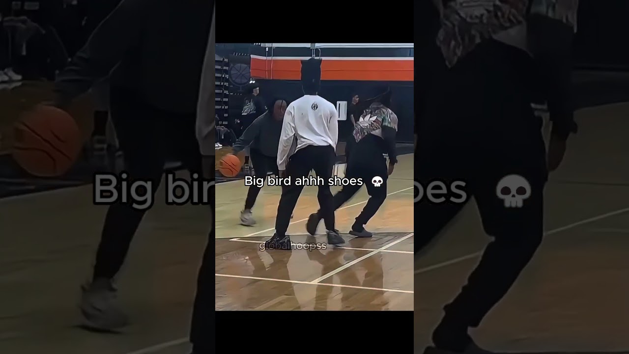 Those are NOT his shoes 💀#basketball