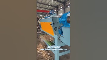 Log debarker with crushing function