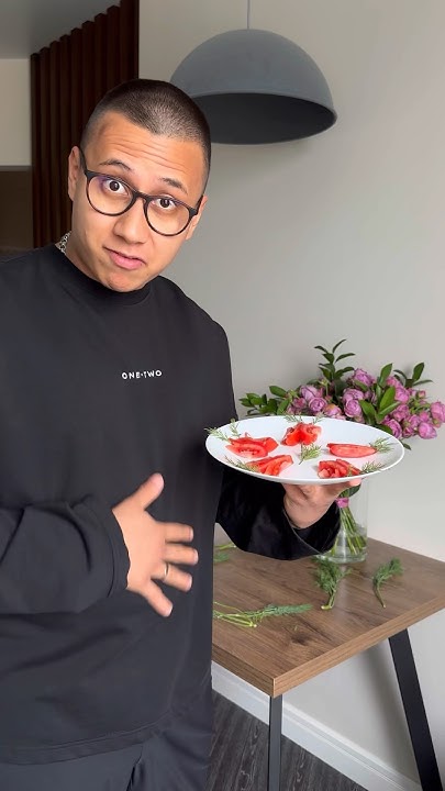 Бабочка из помидора 🦋 🍅 - YouTube