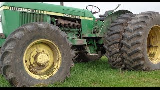 John Deere 3140