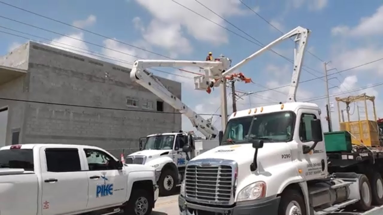 Pike lineman electrocuted . Oakland Park FL. lineman electrocution