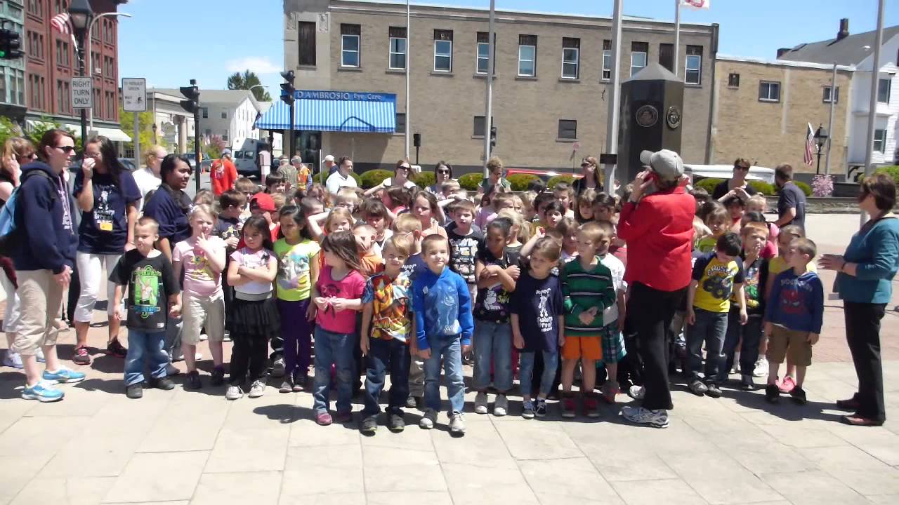 Sanders Street School Students perform at the NQ FoodaThon YouTube
