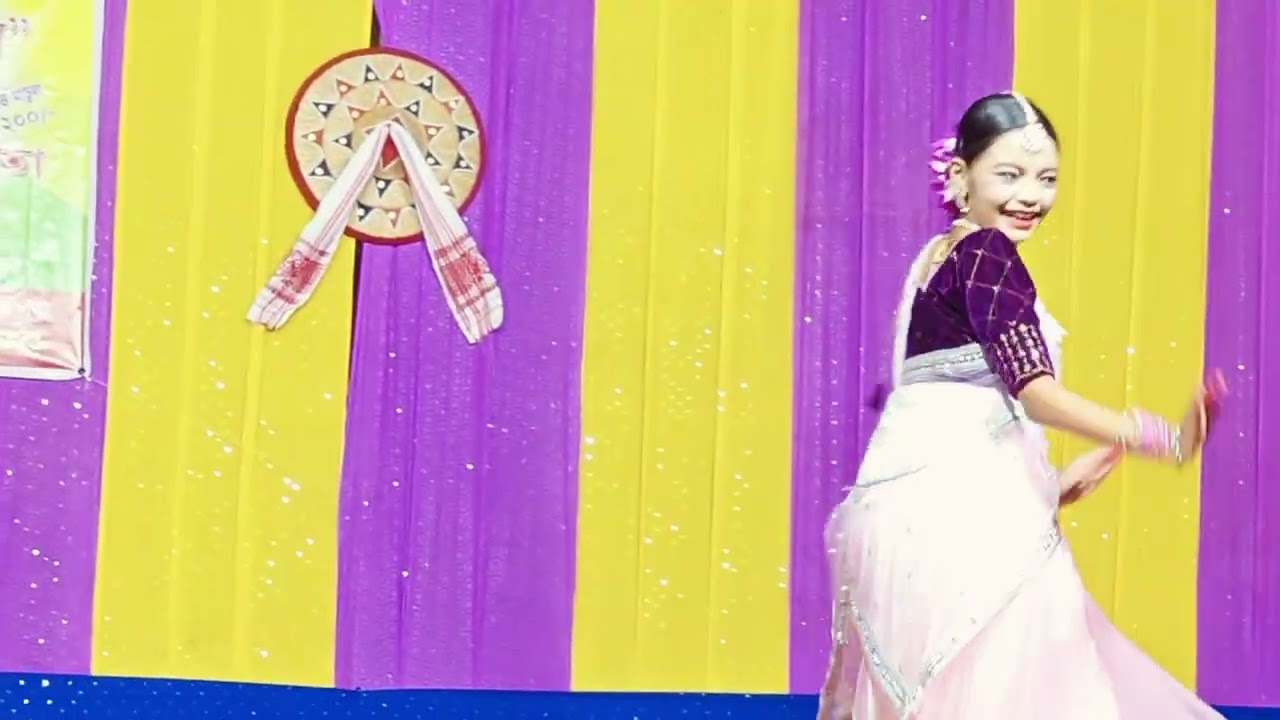 Sinaki Batere Ahi//Pompi Gogoi//Cover Dance//Dimple Saikia 