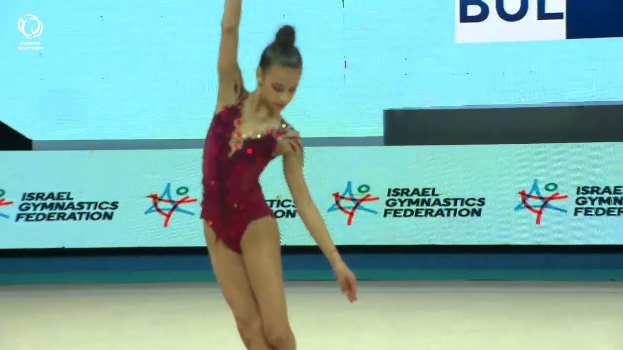 Elvira KRASNOBAEVA (BUL) - 2022 junior European silver medallist, ball