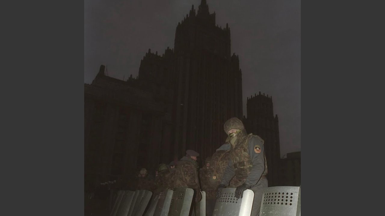 Triple Cross (feat. Destroy Lonely)