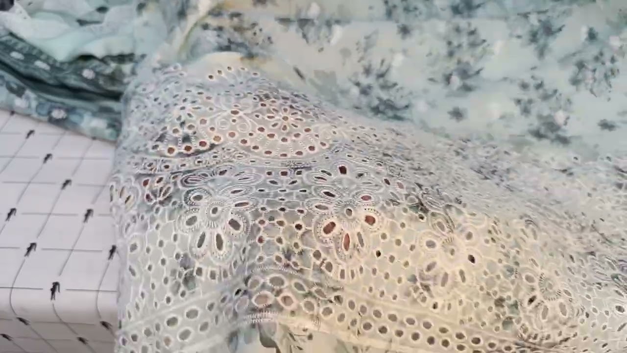 Chikankari lawn available huge discount for order 03234633279