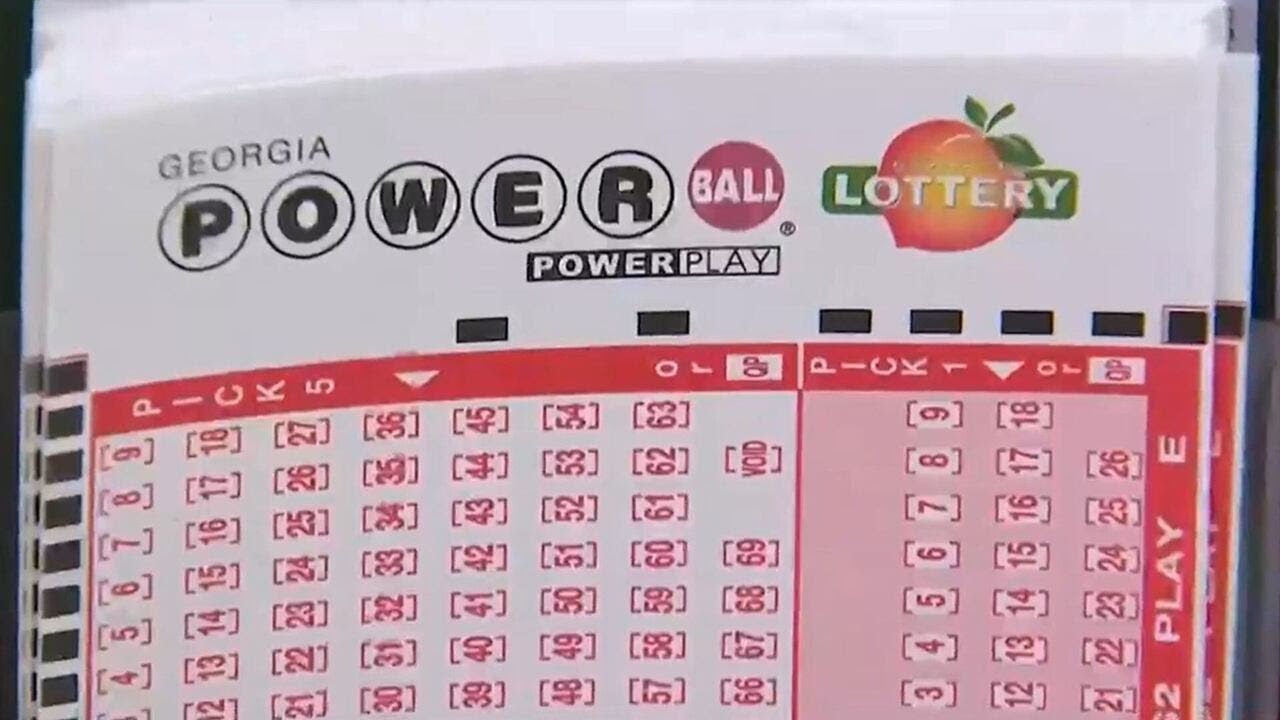 Powerball jackpot reaches $1.7B for Christmas Eve drawing