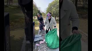 Its The First Time Ive Seen Someone Who Doesnt Like Money.