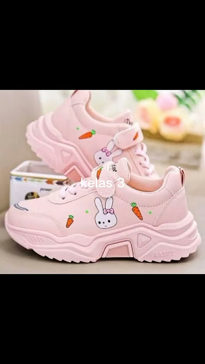 pilih sepatu sekolah sesuai kelas kalian