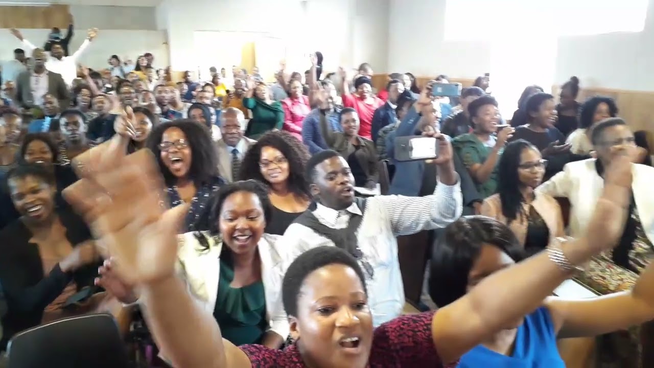 No. 268 Nkos' uMoya uyavuthuza