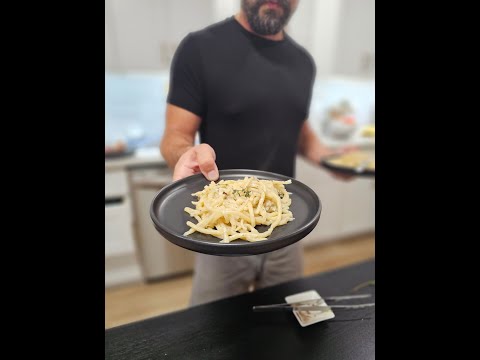 Spaghetti al'Ossium - Cacio e Pepe with Bone Marrow