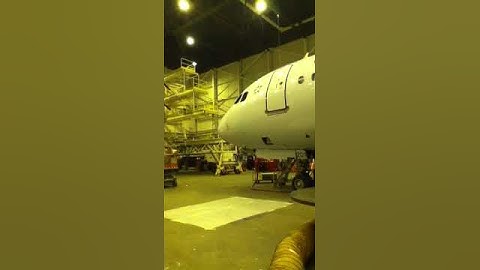 A320 Escape Slide Deployment