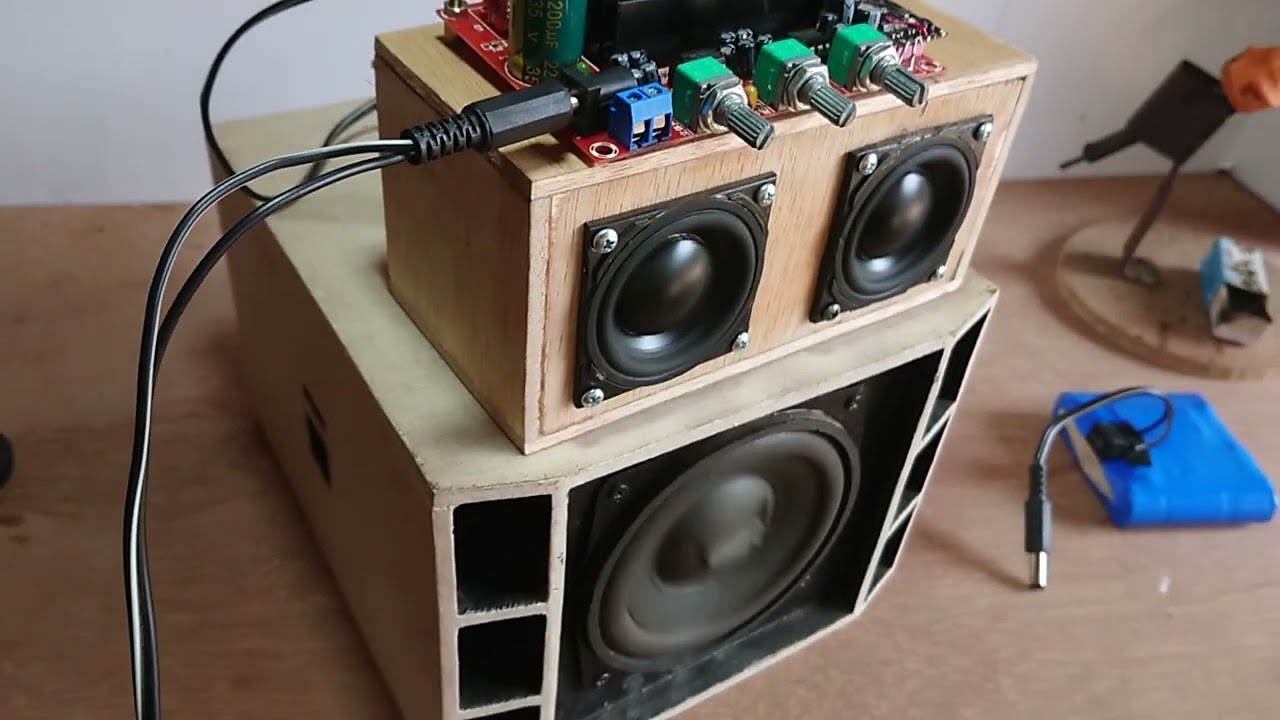 DIY Mini Subwoofer speaker BASS TEST