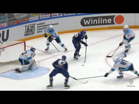 Первый гол Бракко в КХЛ / Jeremy Bracco first KHL goal