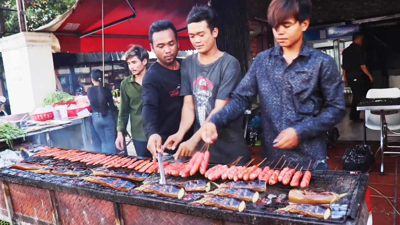 Grilled Vegetable, Lamb Skewer, Duck Blood Soup, Chinese BBQ | Wow Yummy Food