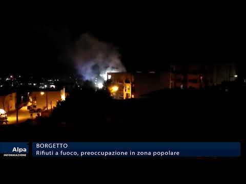 Borgetto, a fuoco un cumulo di rifiuti