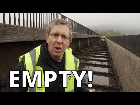 The highest canal aqueduct in the world just got emptied!