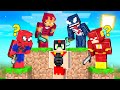 Me ESCONDO de TODOS los SUPERHEROES en MINECRAFT 😱 EL ESCONDITE (Iron Man, Spiderman...)