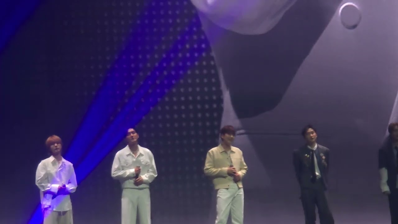 20240623 Super Junior Super Show Spin off - It's has to be you+ at gwanghwamun +little prince