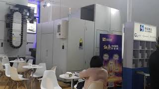 5 axis machining center