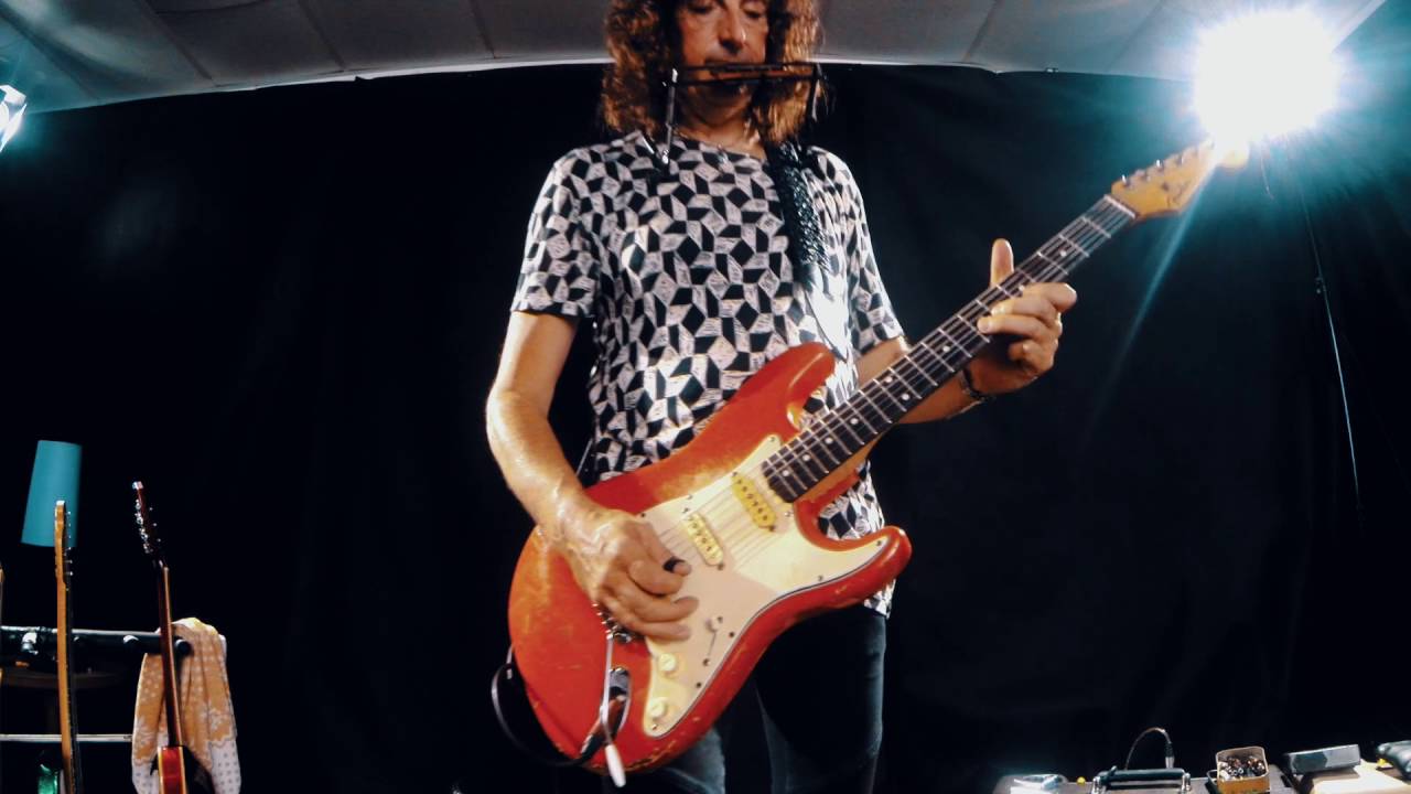 Gwyn Ashton - The Road Is My Religion live @ 3x2 Studio