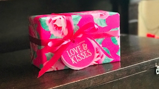 LUSH LOVE & KISSES GIFT UNBOXING! LUSH HAUL Valentines Day 2017