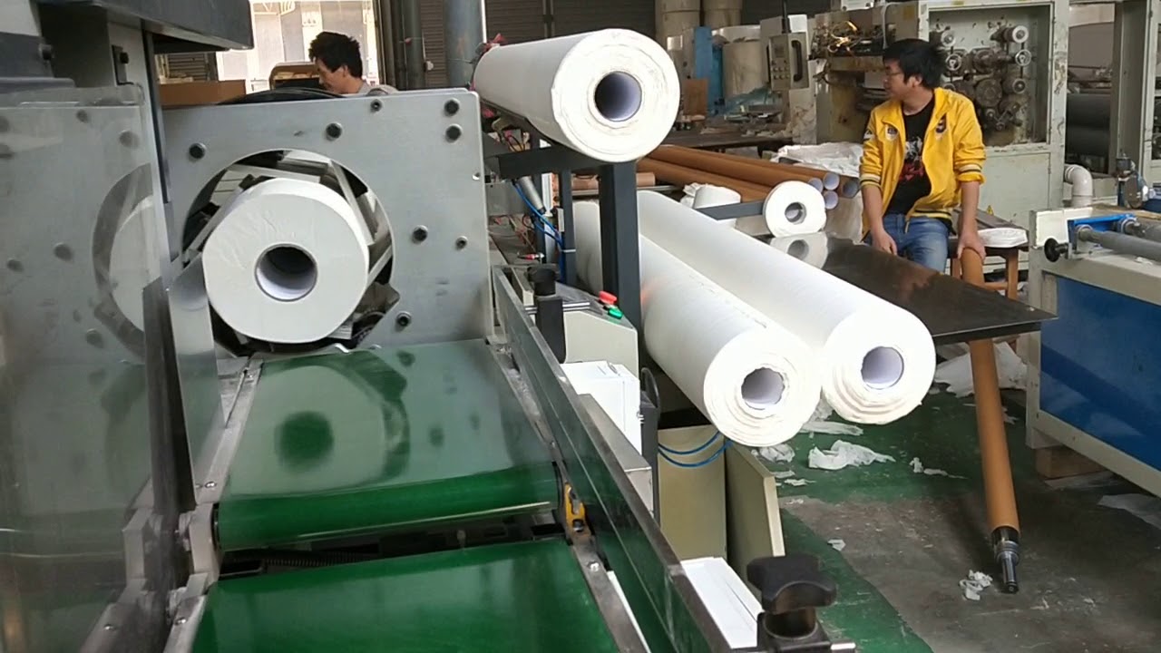 Automatic jumbo roll toilet paper cutting machine