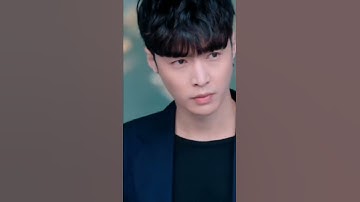 When you are in the same Elevator with EXO Zhang Yixing | Lay #shorts