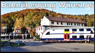 Swiss railroad crossing / Bahnübergang bei Würenlos, Kanton Aargau, Schweiz 2020