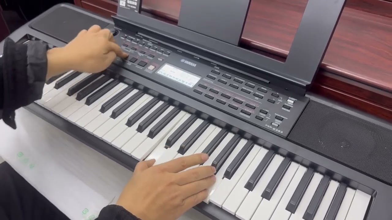 Organ Yamaha PSR E383 mới 100% . LH 0961017926