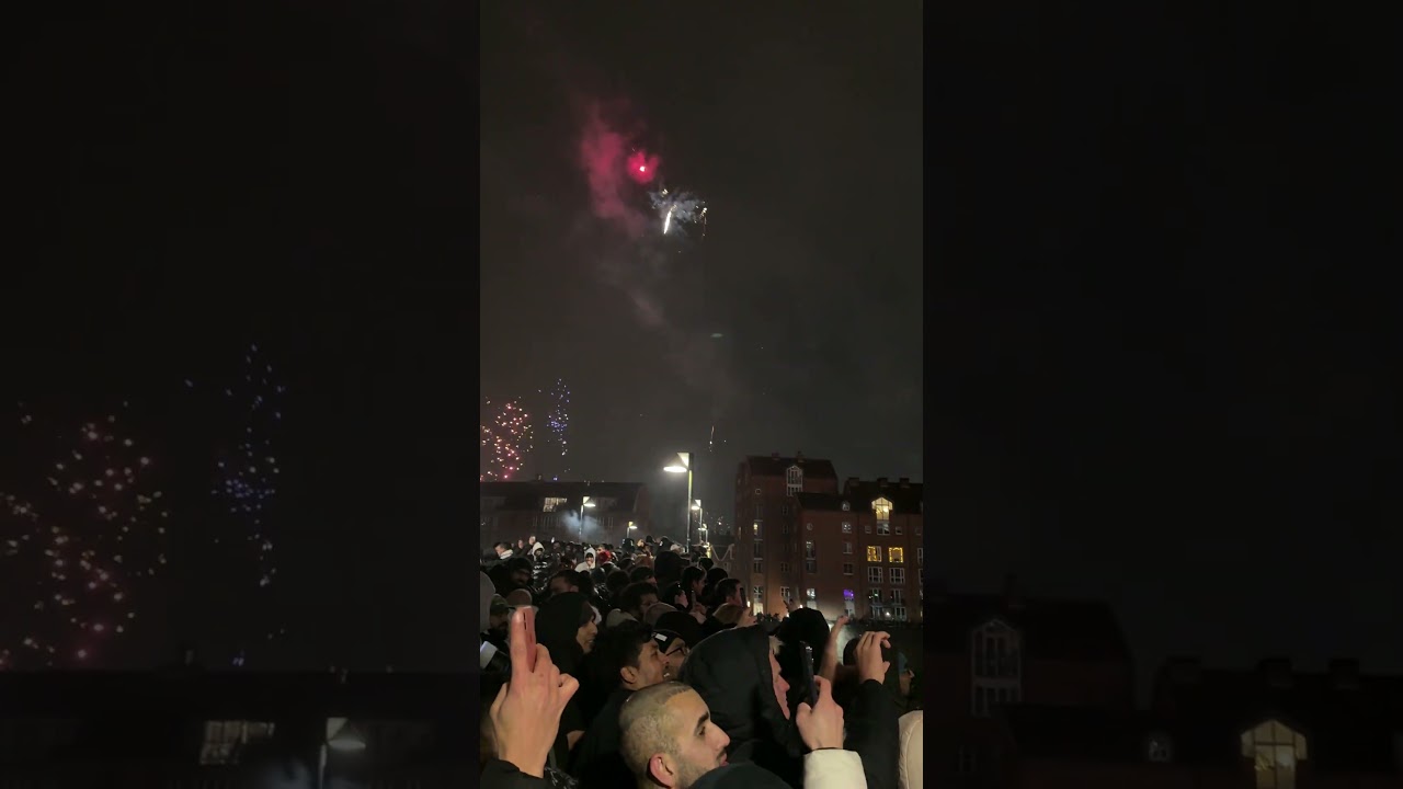 Happy New year 🎊🎆🎈 2026 