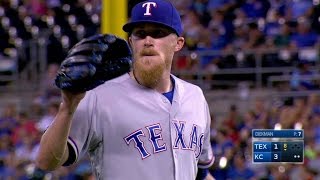 TEX@KC: Diekman fans Morales in the bottom of the 8th