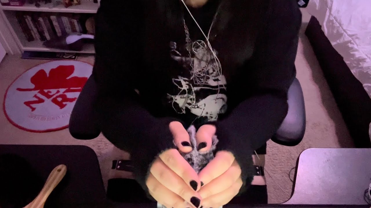 ASMR Emo femboy gives you a hair massage :3