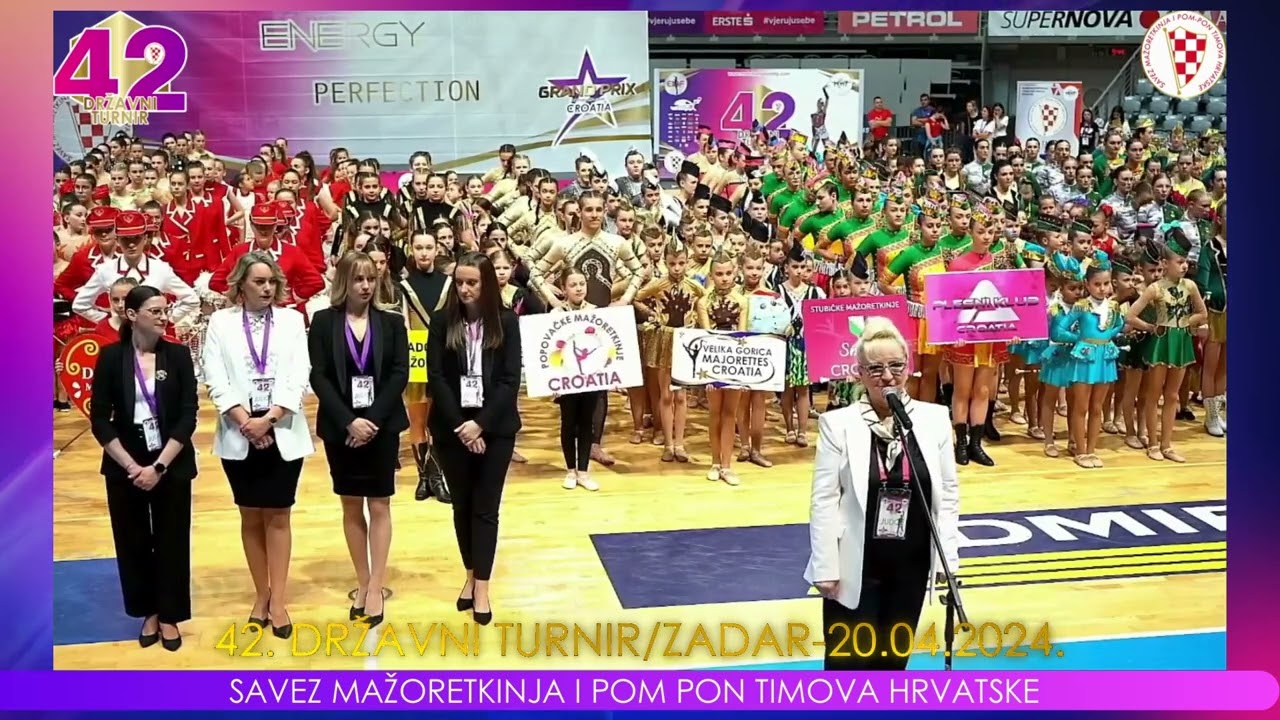 SAVEZ MAŽORETKINJA I POM PON TIMOVA HRVATSKE